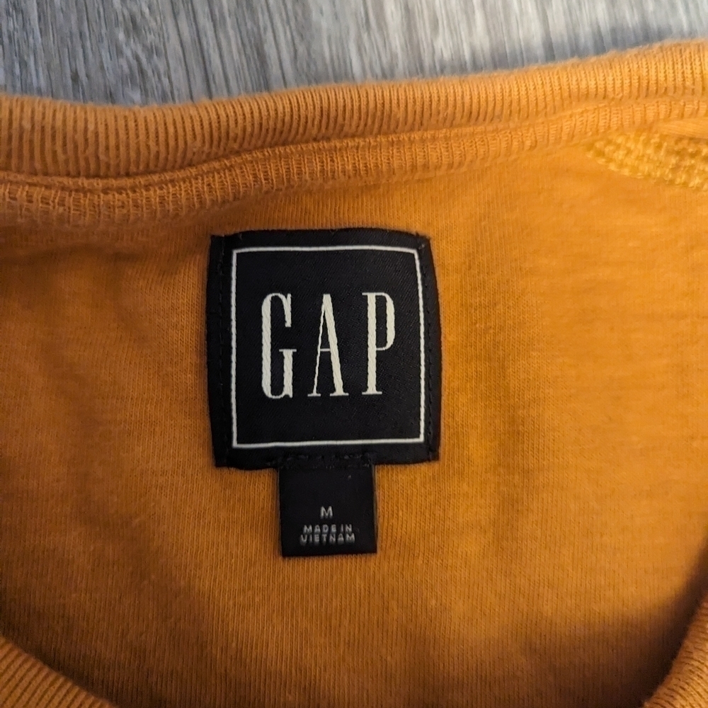 Men's Gap Orange Crew Neck Sweatshirt/ Long Sleeve Shirt- Size Medium - Picture 5 of 5